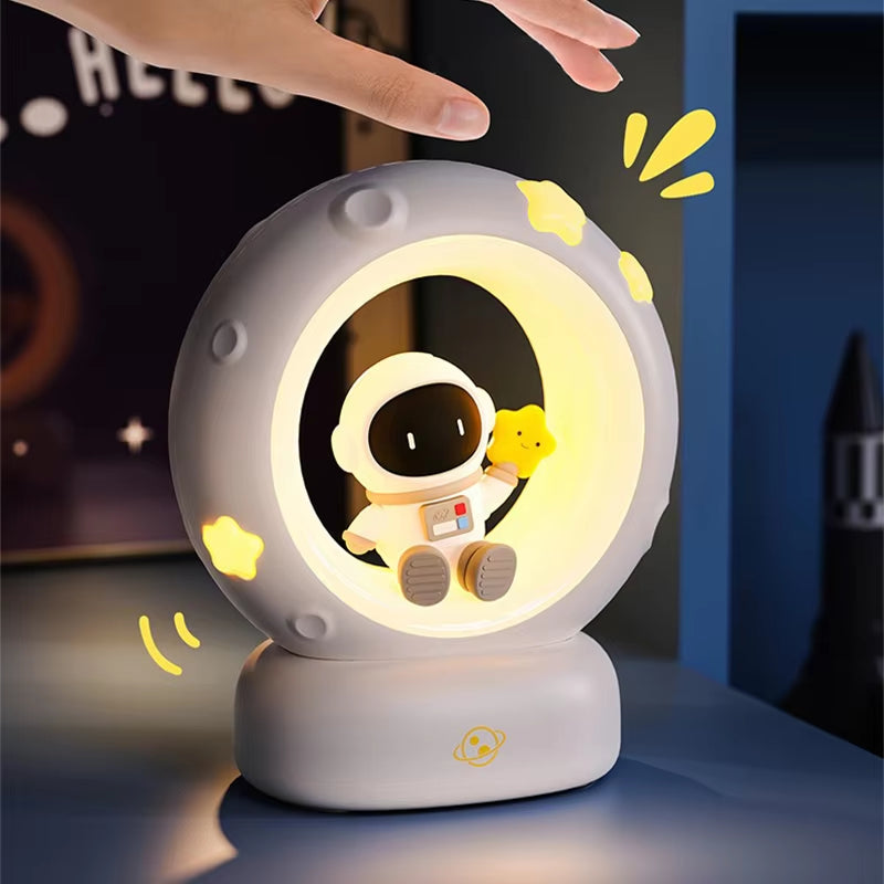 Astronaut panda silicone night light 